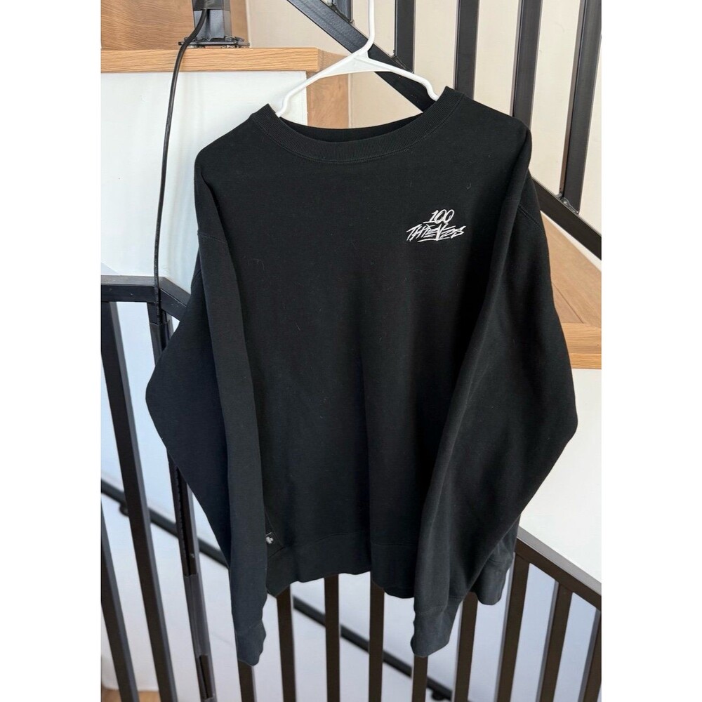 100 Thieves Crewneck sweatshirt